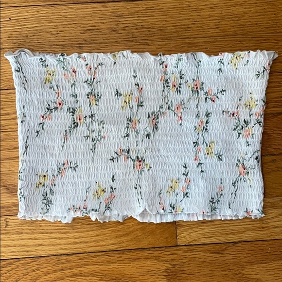 👻Floral Crop Tubetop - Picture 4 of 4